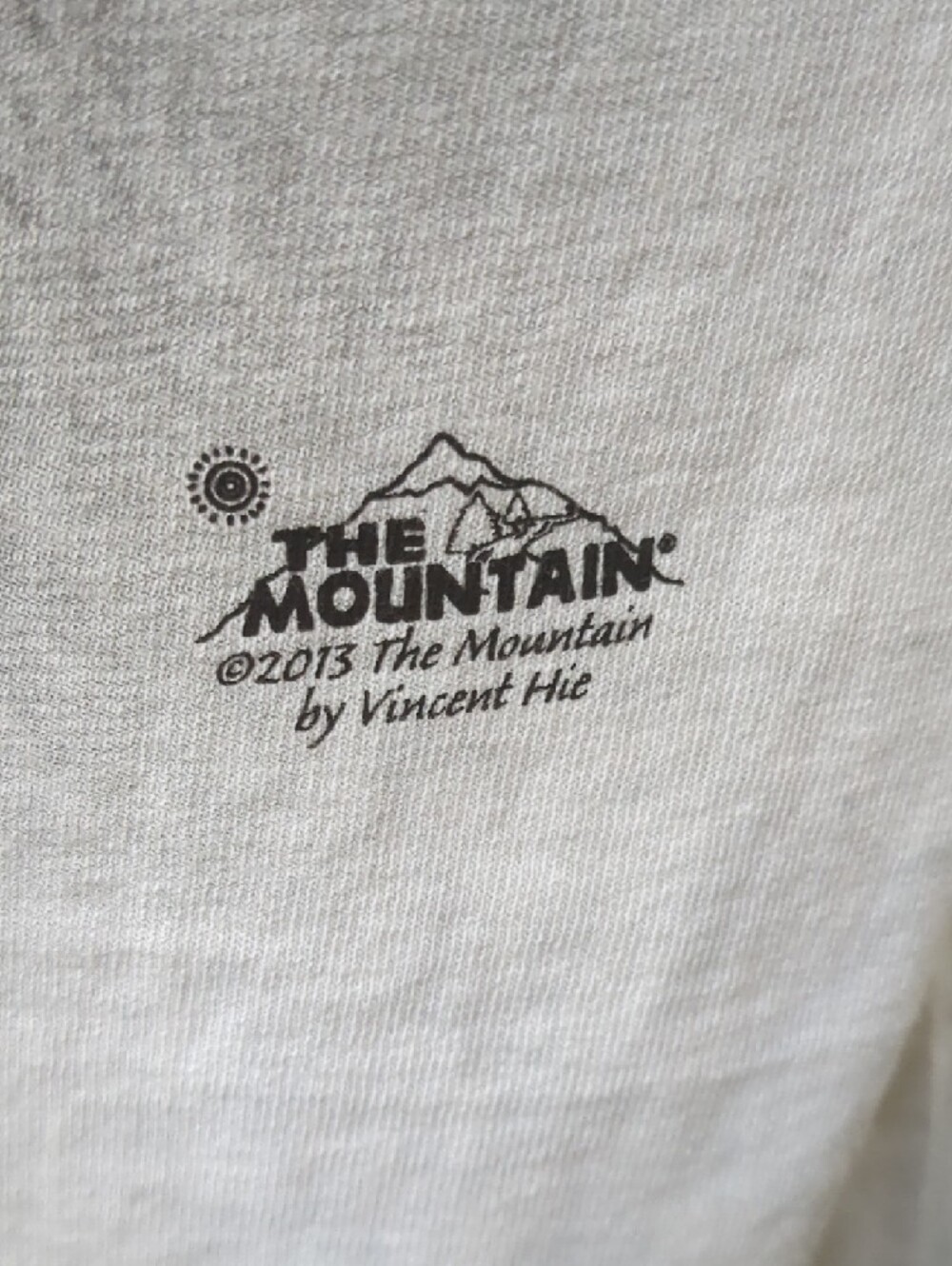 The mountain Graphic Gray Big Face Panda Classic Cotton T-Shirt size L - Picture 3 of 6